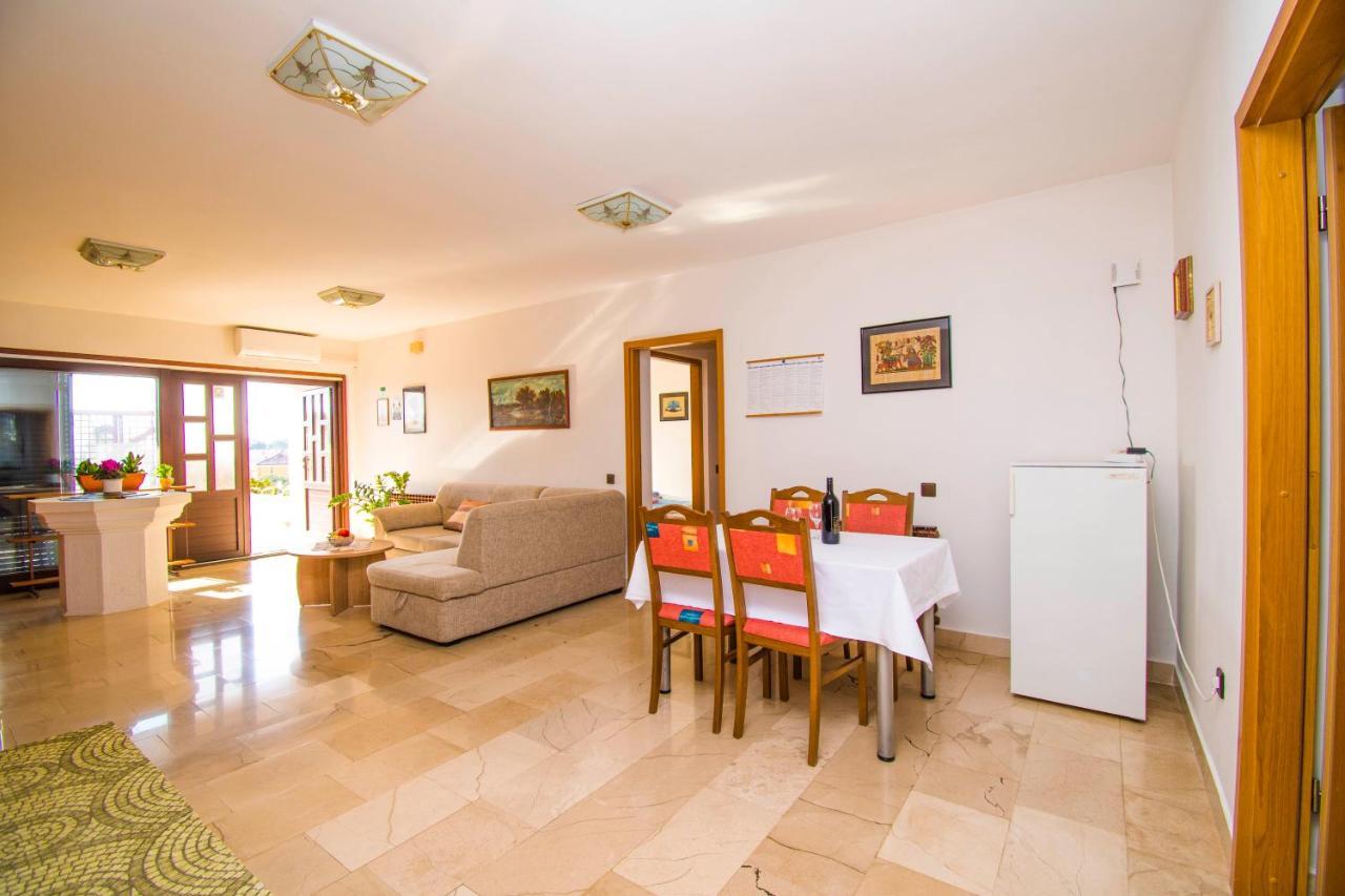 Apartments Grand & Plav In Krk Крк Экстерьер фото